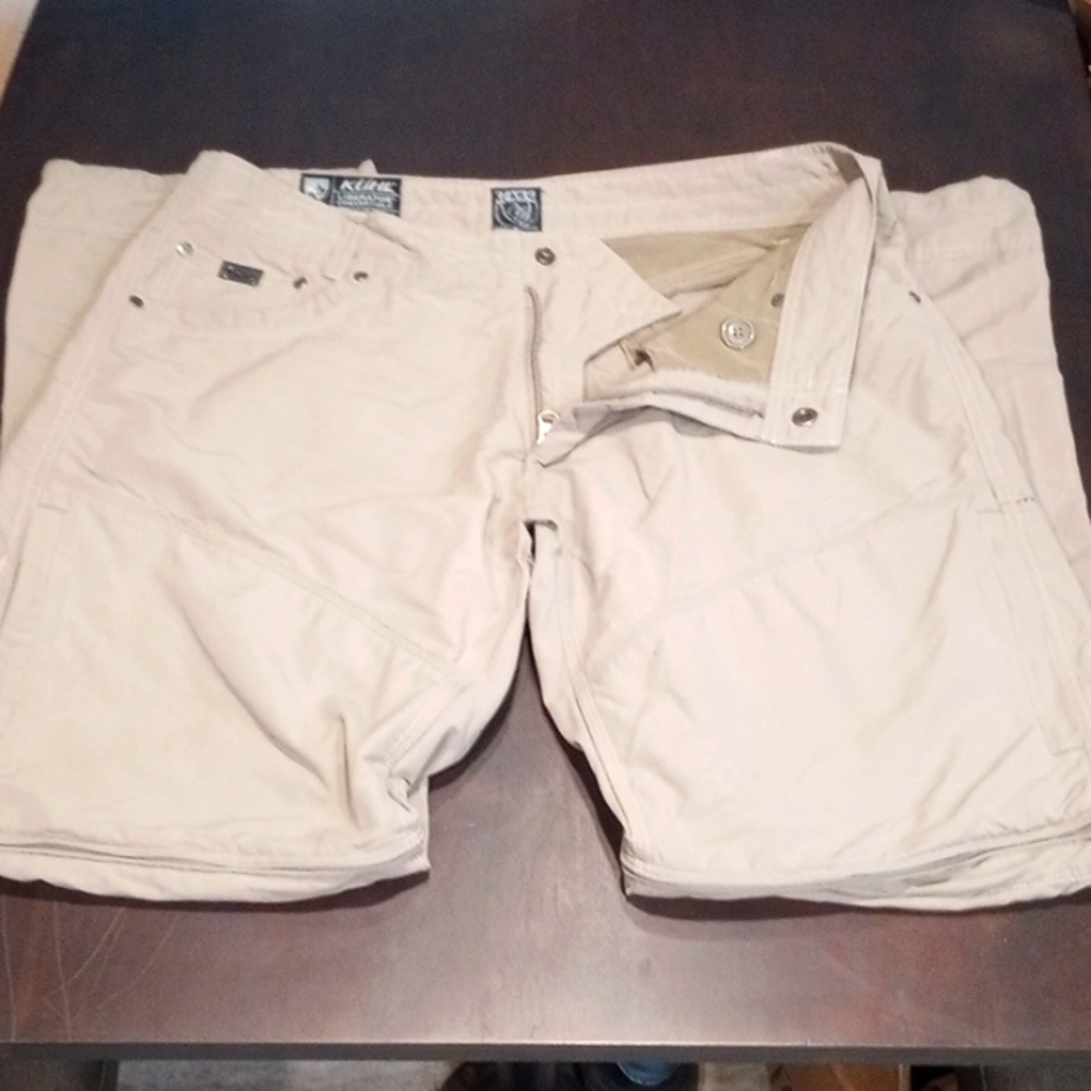 Kuhl Liberator Convertible size 34 X 32 tech outdoor beige pants